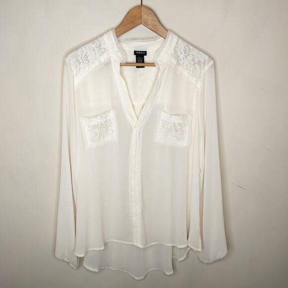 Torrid Ivory Chiffon + Lace Blouse Hi Low Hem - Picture 1 of 13
